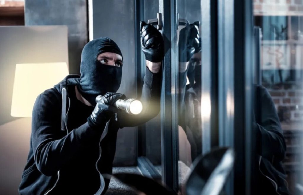 شرایط اثبات سرقت چگونه است؟