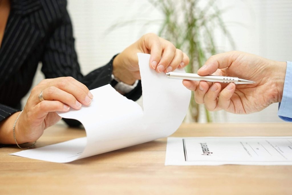 پیگیری شکایت مطروحه