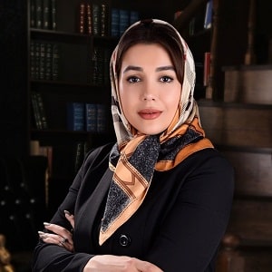 بهترین وکیل اراضی تهران: مهتاب سحابی