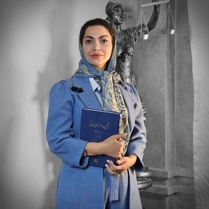 بهترین وکیل خانواده در جردن: اذین طالبی