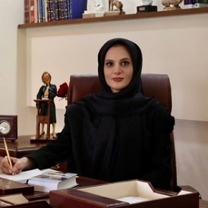 بهترین وکیل قاچاق کالا و ارز تهران: راحله امیری