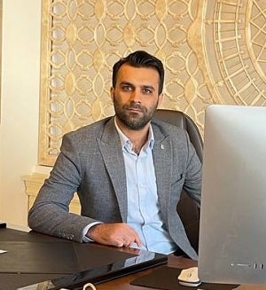 بهترین وکیل اصل 49 در تهران: صمد زارع