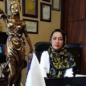 بهترین وکیل تامین اجتماعی: شیما زندجو