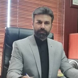بهترین وکیل قاچاق کالا و ارز تهران: وحید وارسته نیا