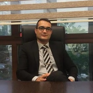 بهترین وکیل خیانت در امانت در تهران: علی فرجی